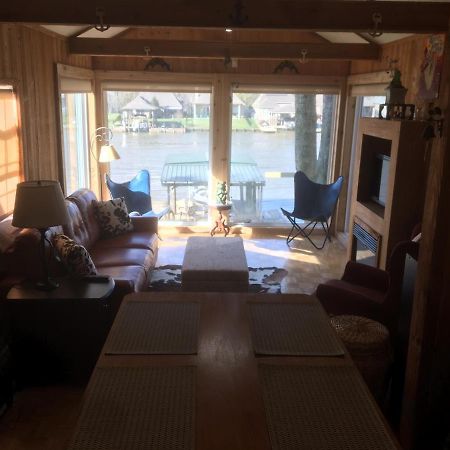 Cozy Cabin On The Bayou Maurepas 外观 照片