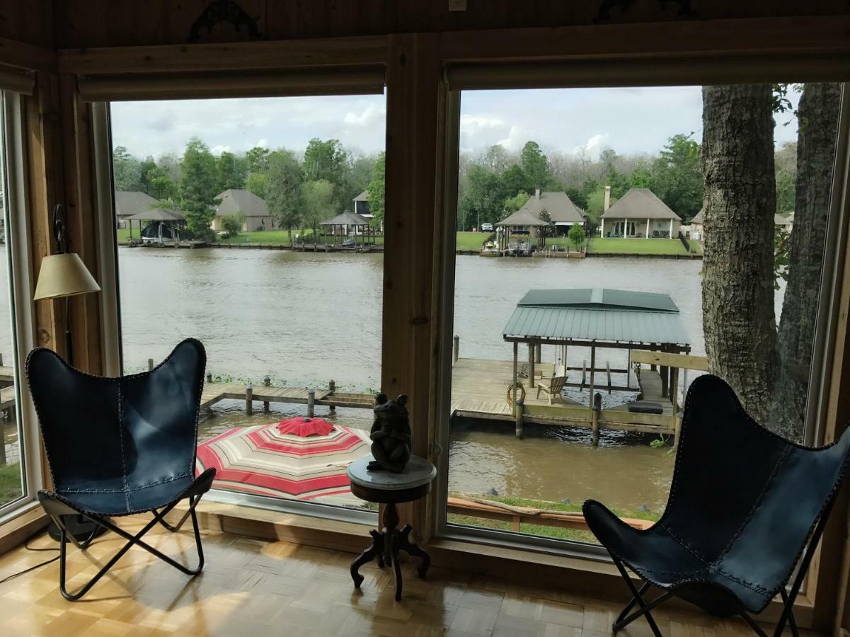 Cozy Cabin On The Bayou Maurepas 外观 照片
